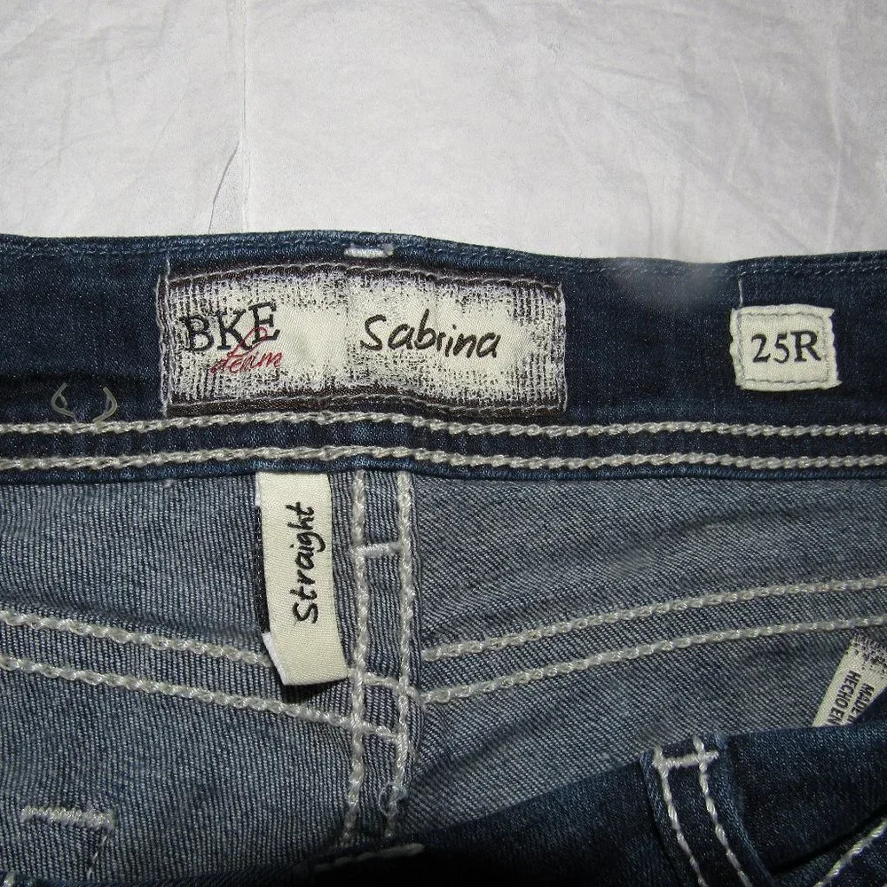 BKE Sabrina Medium Wash Straight Jeans Size 25R - Picture 7 of 7